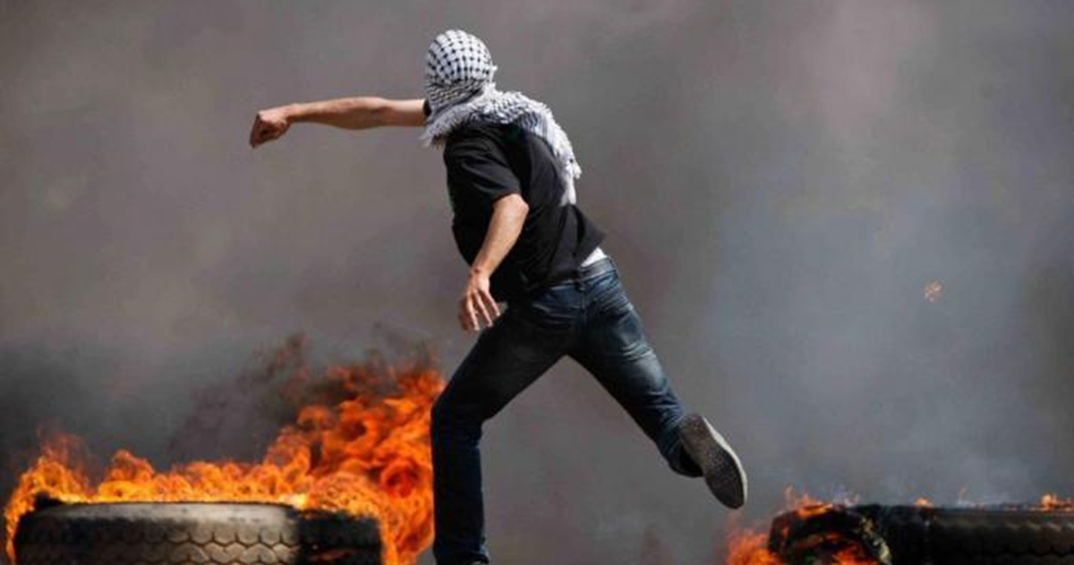 قائد الجيش الإسرائيلي في الضفة الغربية يحذر نتنياهو من اندلاع انتفاضة فلسطينية